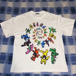Hell star Grateful Dead bears tee